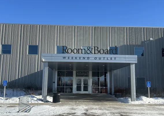 Room & Board HQ